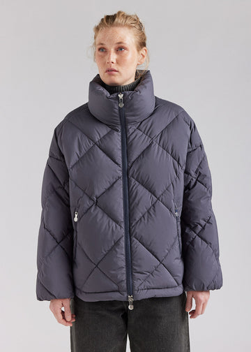 Doudoune oversize femme Pyrenex Adele avec col enveloppant Ebony